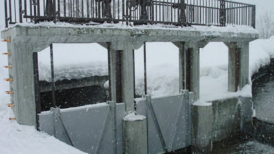 FRP角落しの画像