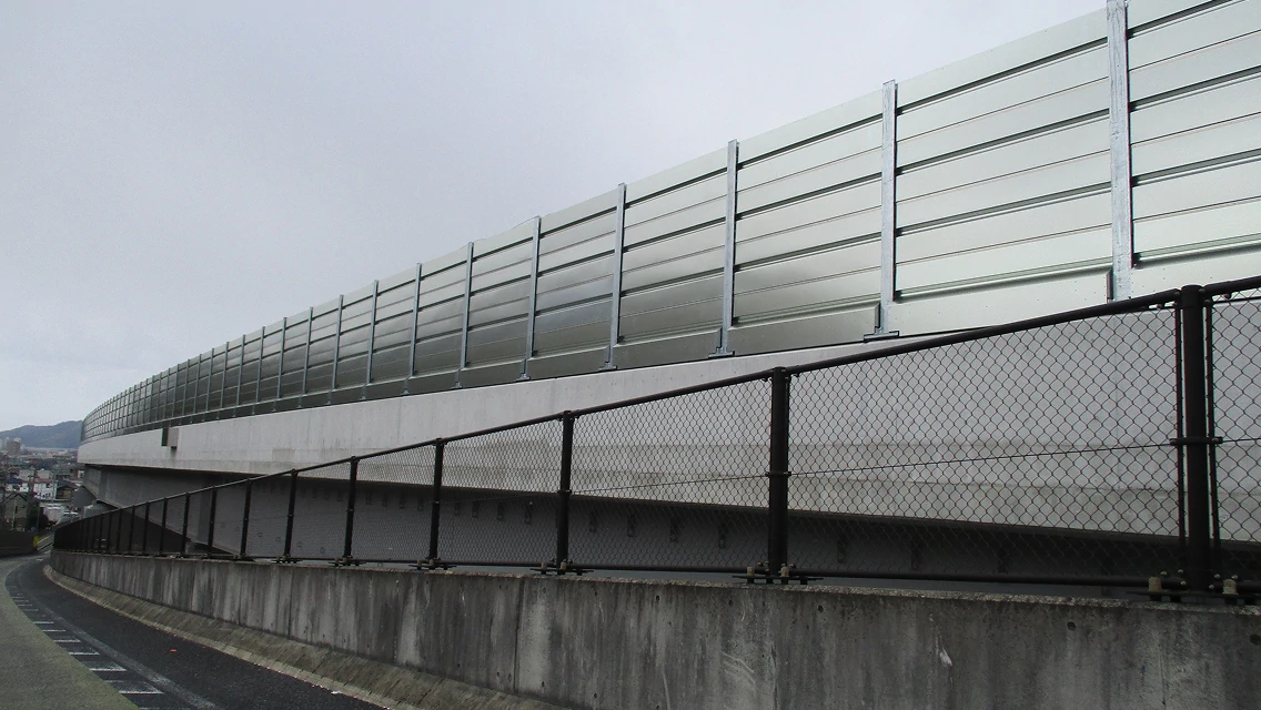 設置写真（背面側）の画像