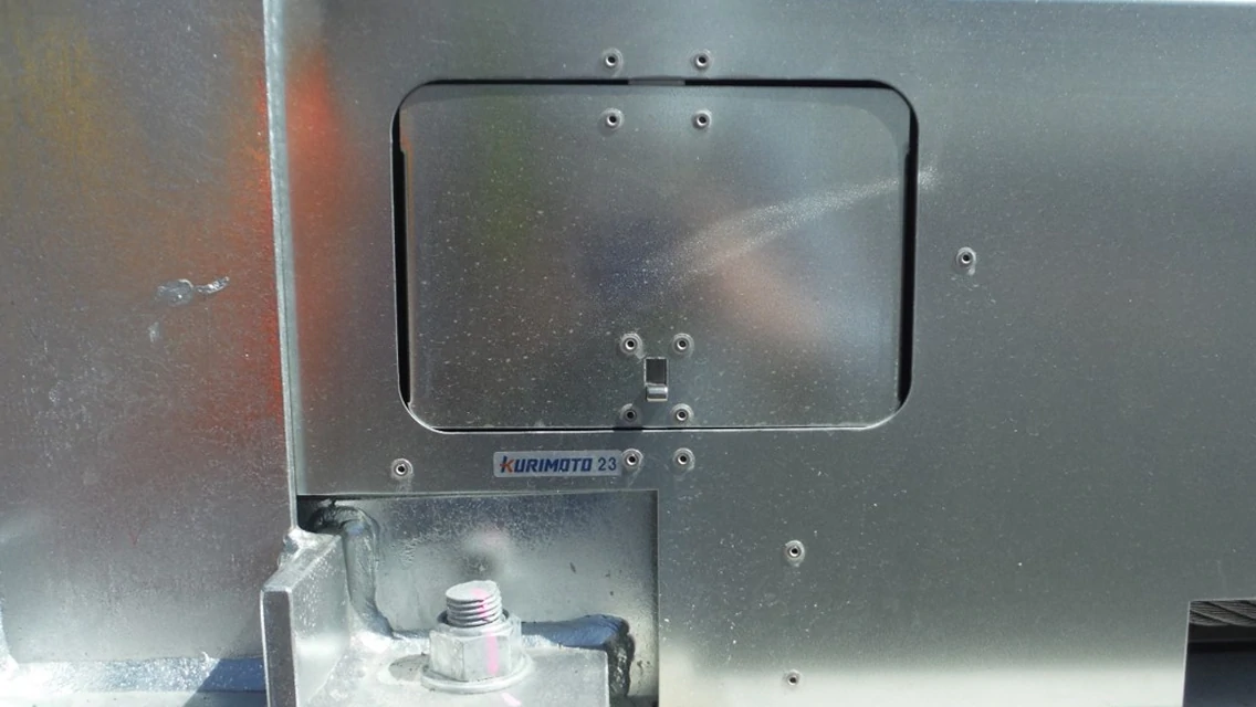 正面蓋（閉口時）の画像