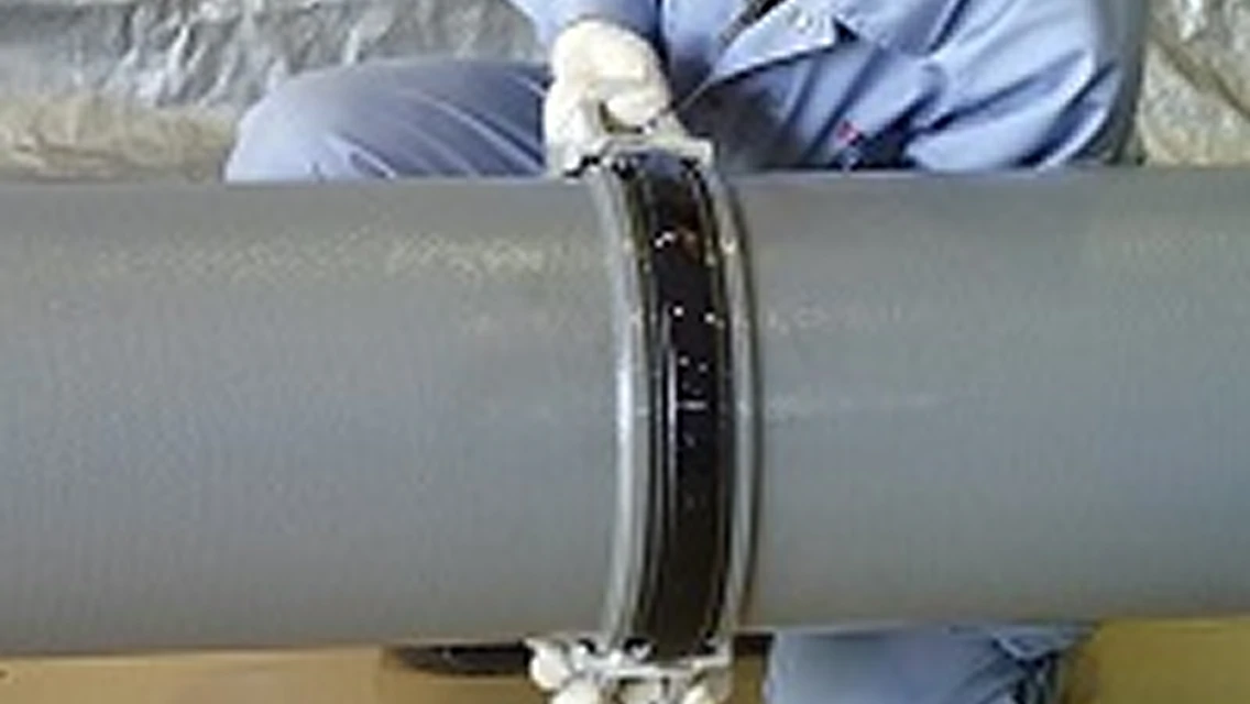 STEP2　ハウジングの取り付けの画像