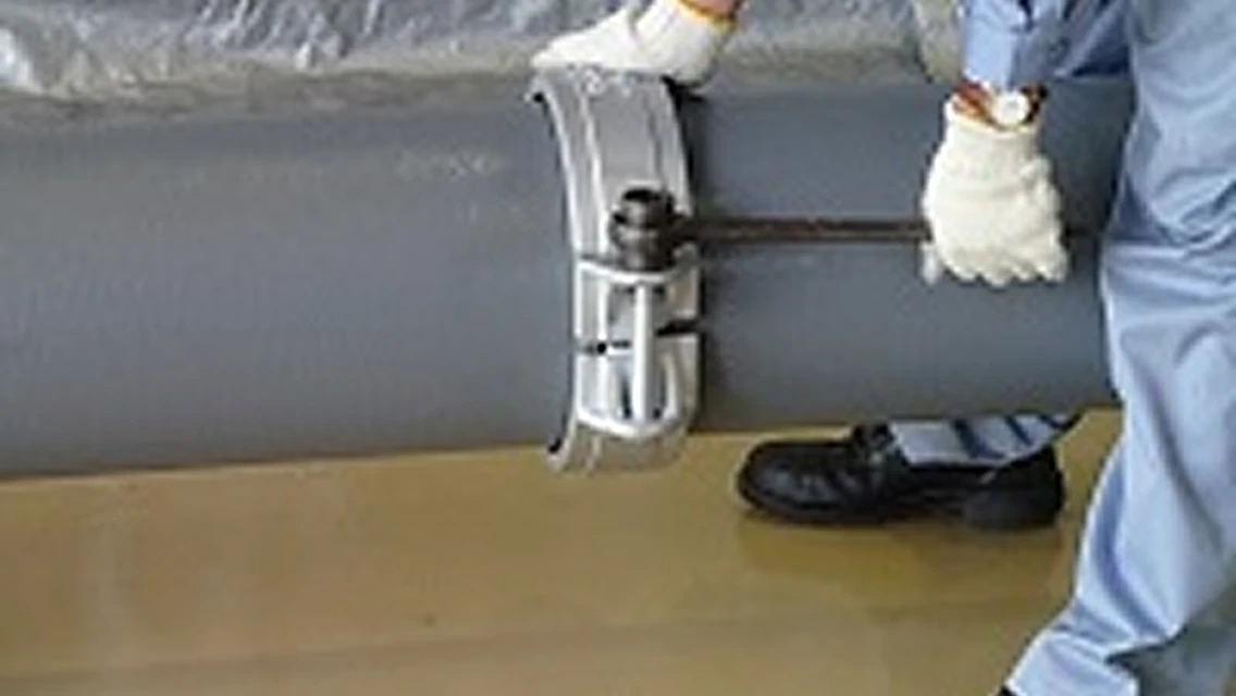 STEP3　ボルトを締め付けて接合完了の画像