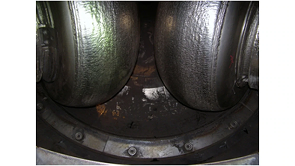 竪型ミルローラ、テーブルの現地施工が可能の画像