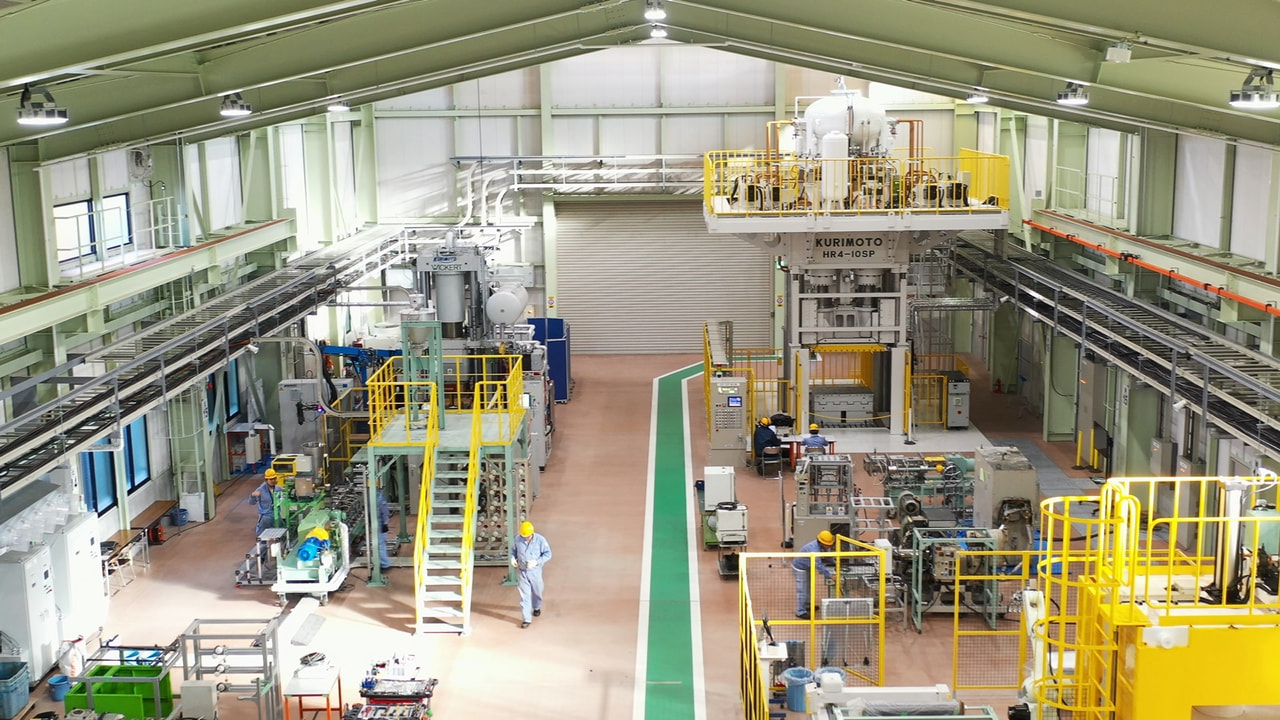 コンポジットセンターデモライン